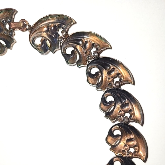 VINTAGE COPPER PARURE - NECKLACE, BRACELET, EARRINGS SET - Picture 5 of 12